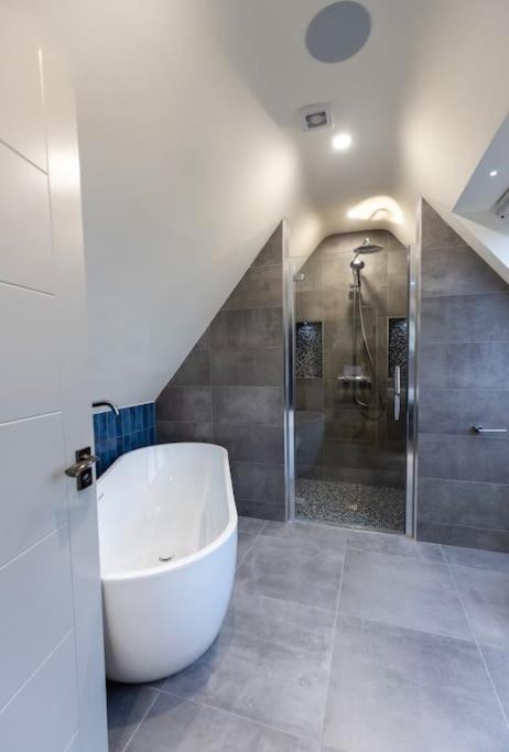 Luxury Town Centre Apartment Cookstown Zewnętrze zdjęcie
